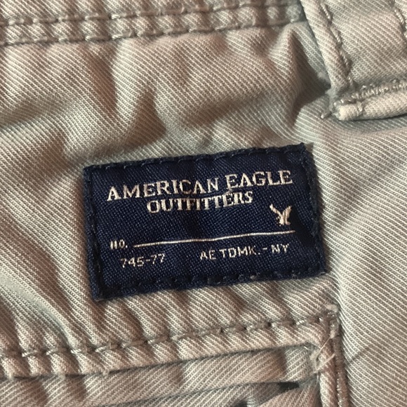 American Eagle shorts - Picture 3 of 5
